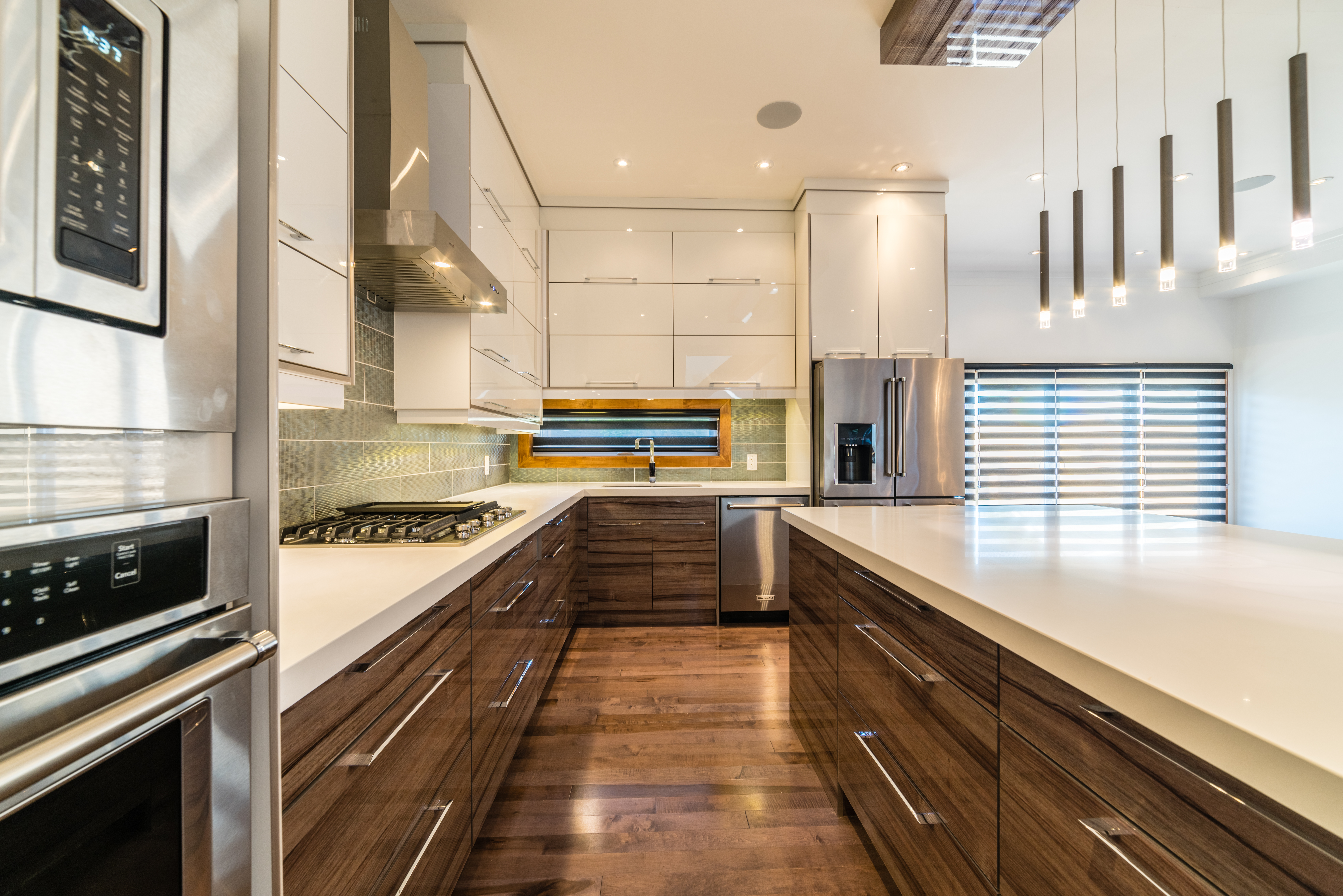 Double volume entrance.